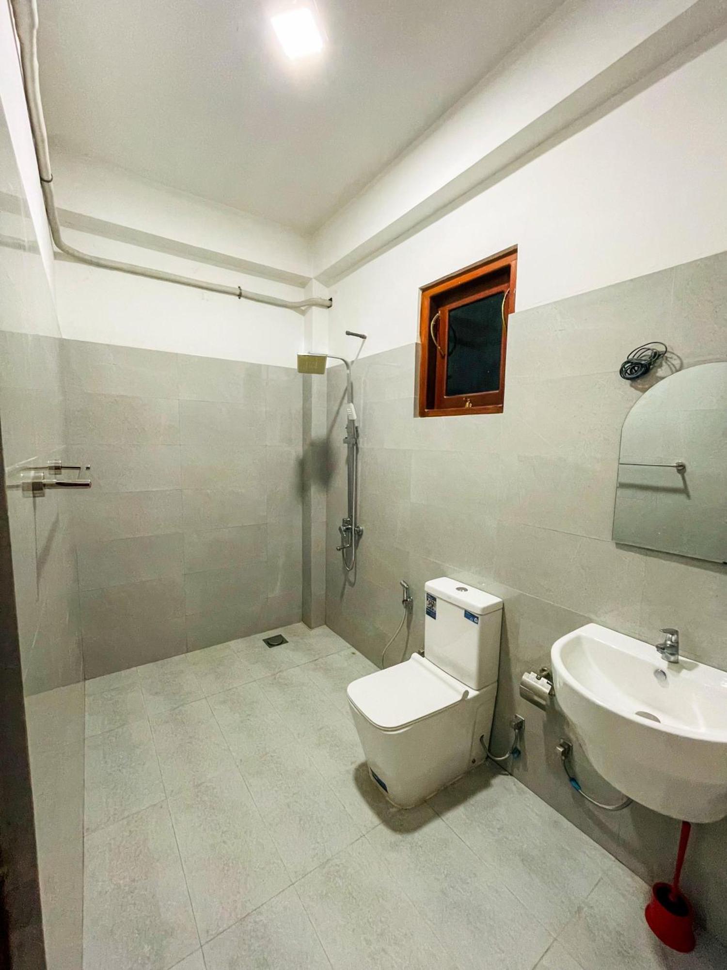 La Fiesta Bed and Breakfast Weligama Kamer foto